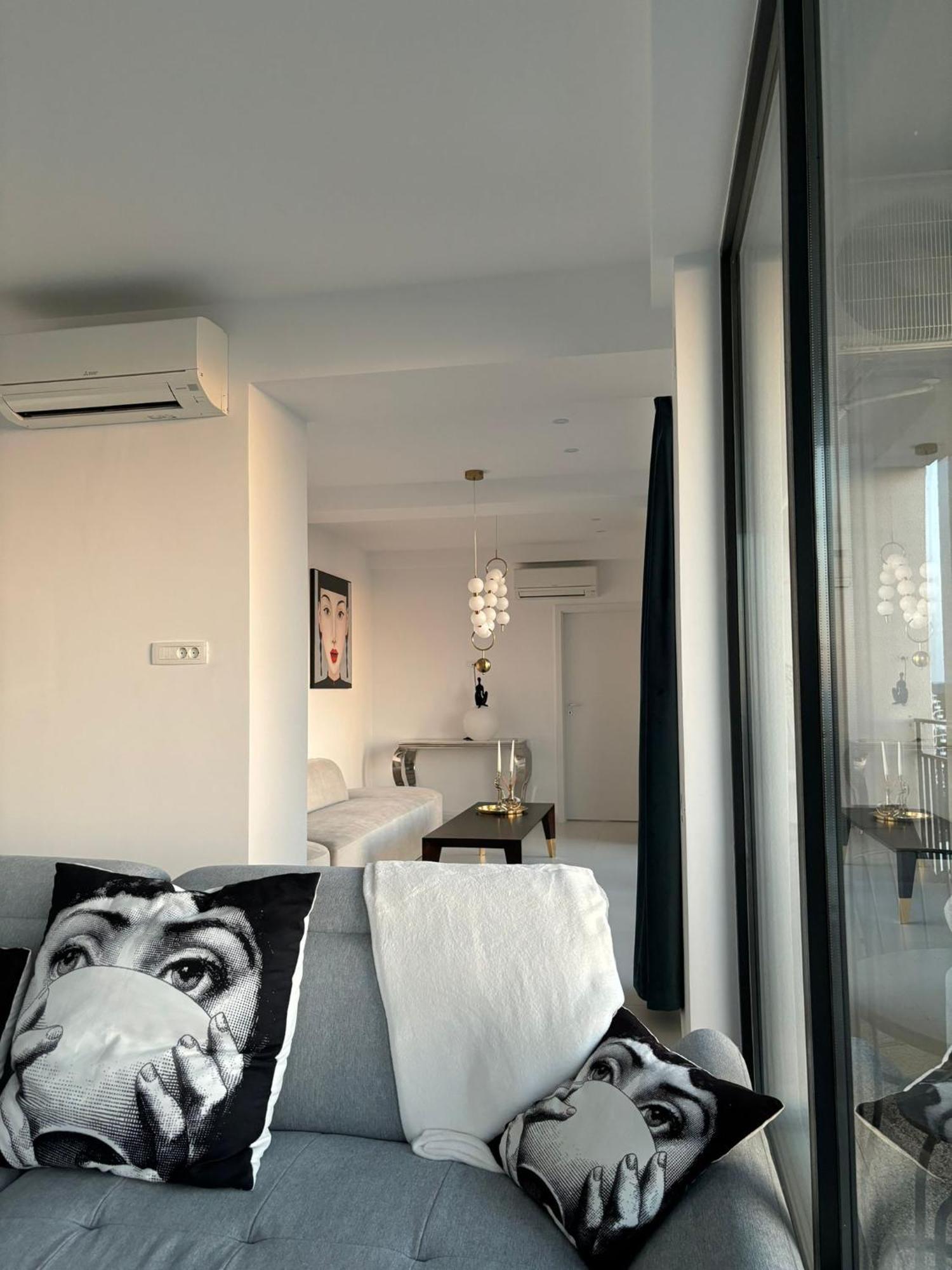 Donna Alba Seaview Penthouse, Casa Ta De Pe Plaja Apartment Neptun Exterior photo